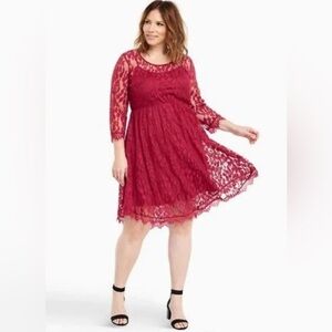 Torrid Ruby Red Floral Lace scalloped dress. Sz 18